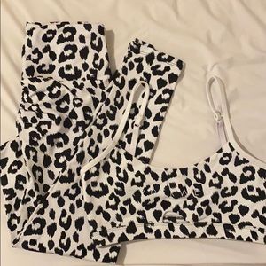 Snow Leopard Sports Bra and Leggings